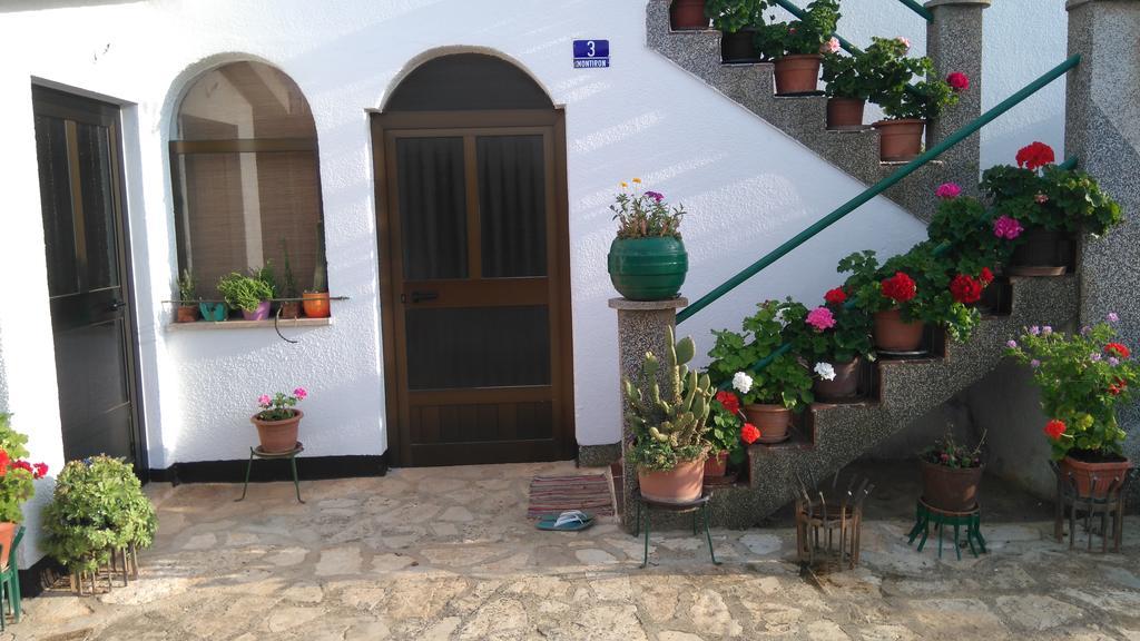 Nella Apartments Šišan Zewnętrze zdjęcie