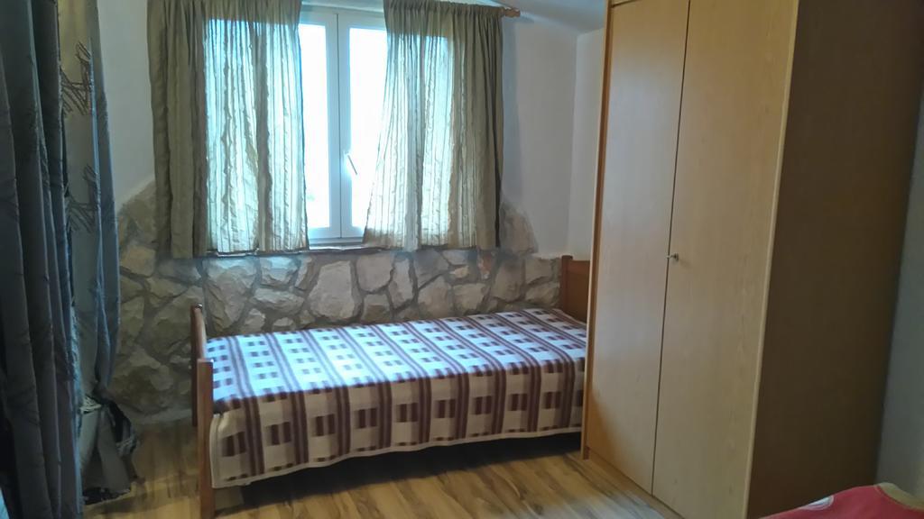 Nella Apartments Šišan Zewnętrze zdjęcie