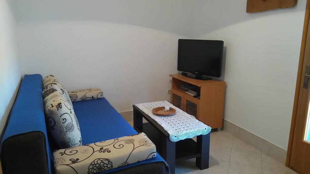 Nella Apartments Šišan Zewnętrze zdjęcie